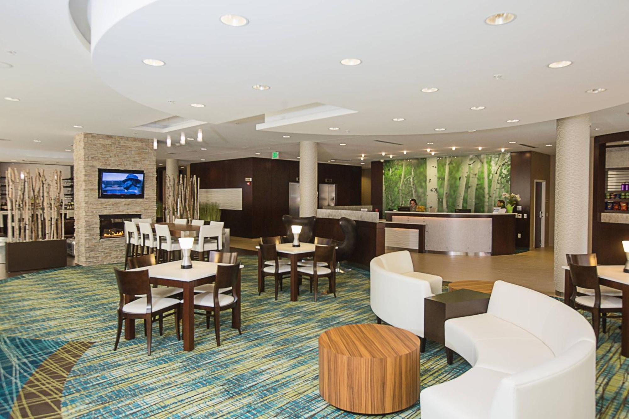 Springhill Suites By Marriott Bloomington Eksteriør billede
