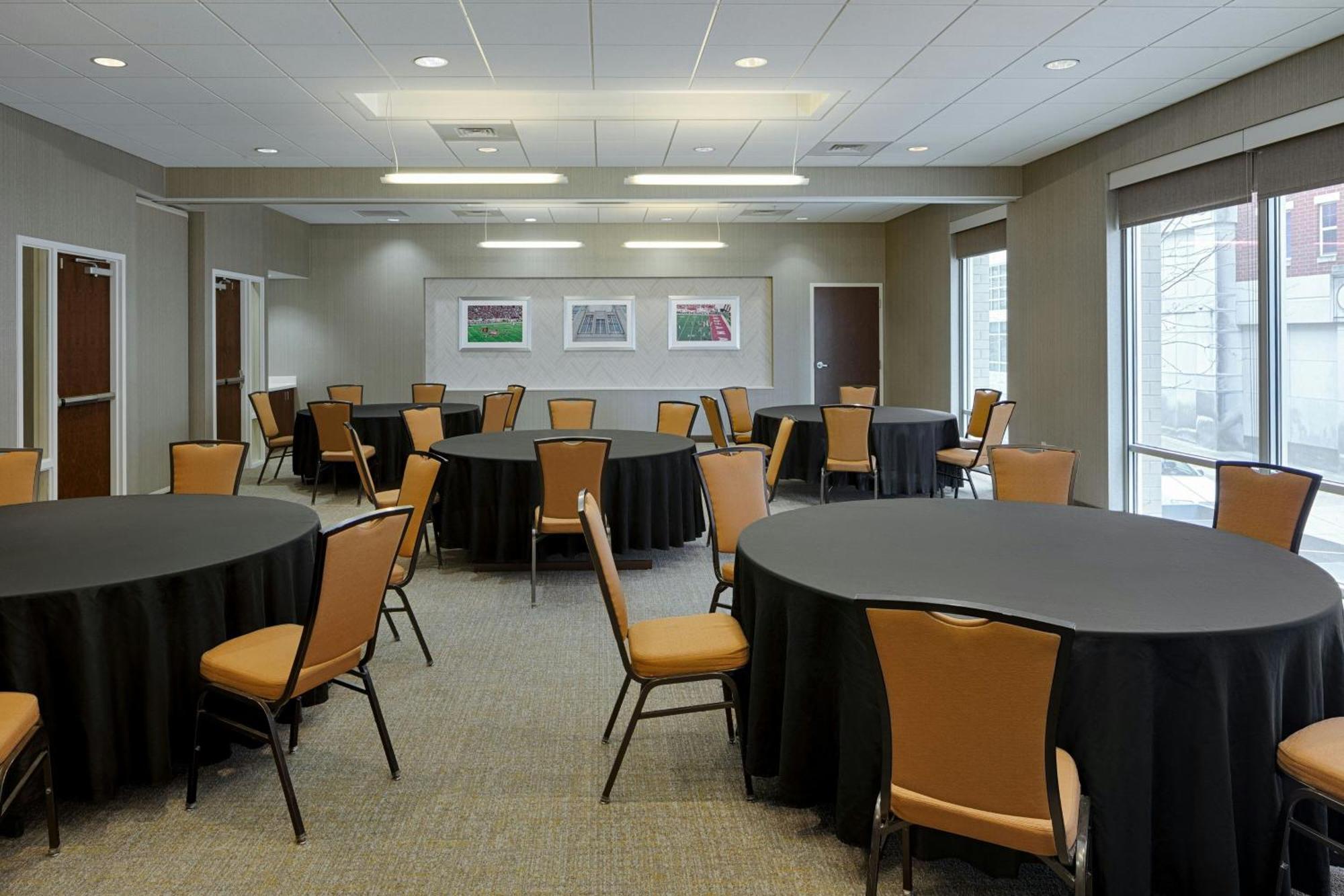 Springhill Suites By Marriott Bloomington Eksteriør billede